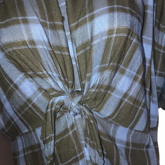 Tie front dress - Picture 3 of 7